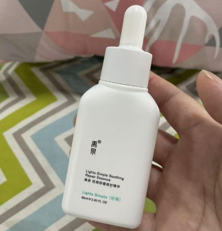五款護(hù)膚品因價低被輕視，實(shí)際好用不貴，網(wǎng)友親測痘印逐漸消失